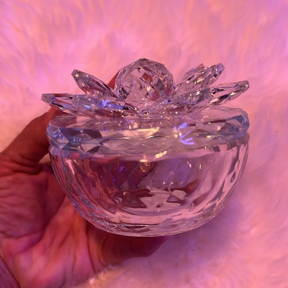 NEW crystal lotus flower keepsake trinket vanity jar container box - Picture 6 of 8